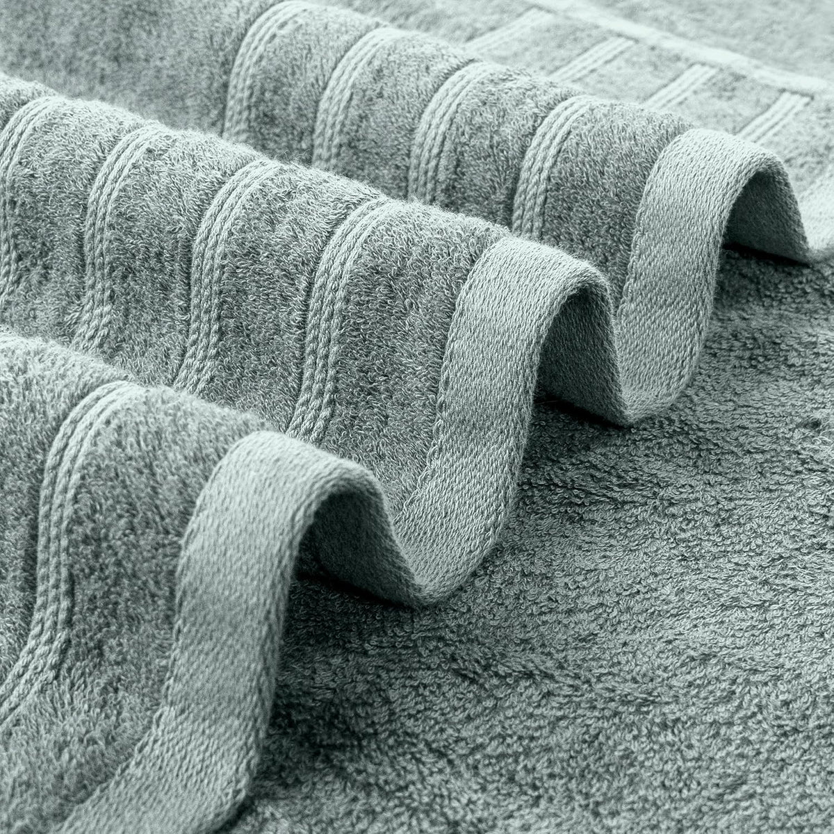Avalon Towels Bath Towels Set of 4, Size 30 x 60 Inches